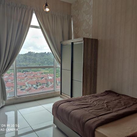 Bangi Gateway Service Apartment Kampong Sungai Ramal Dalam Exterior photo