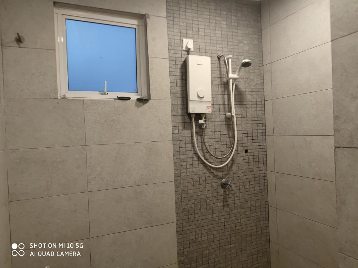 Bangi Gateway Service Apartment Kampong Sungai Ramal Dalam Exterior photo
