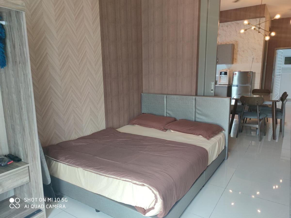 Bangi Gateway Service Apartment Kampong Sungai Ramal Dalam Exterior photo